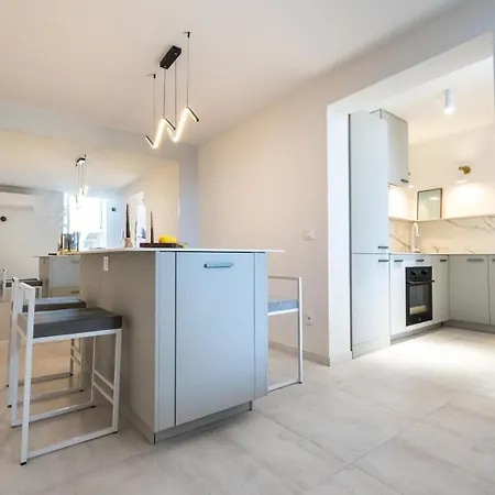 Villa Maison Azur-townhouse Near Palais *