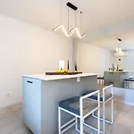 Maison Azur-townhouse Near Palais *