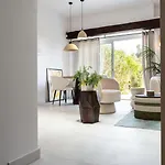 Maison Azur-townhouse Near Palais